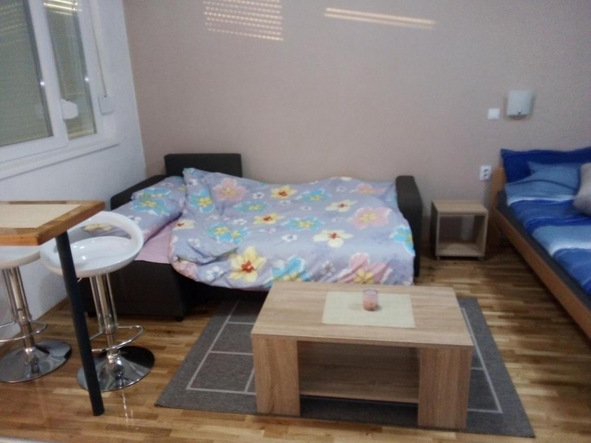 Apartments In City Center Куманово Экстерьер фото