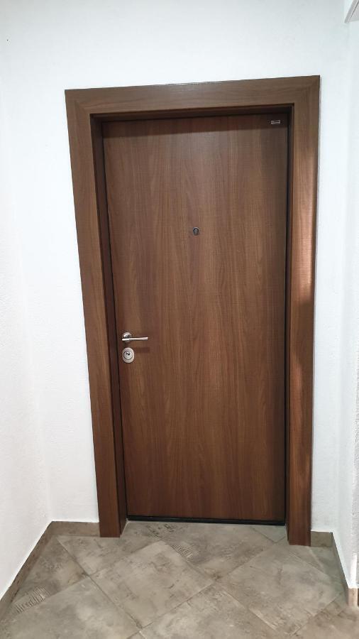 Apartments In City Center Куманово Экстерьер фото