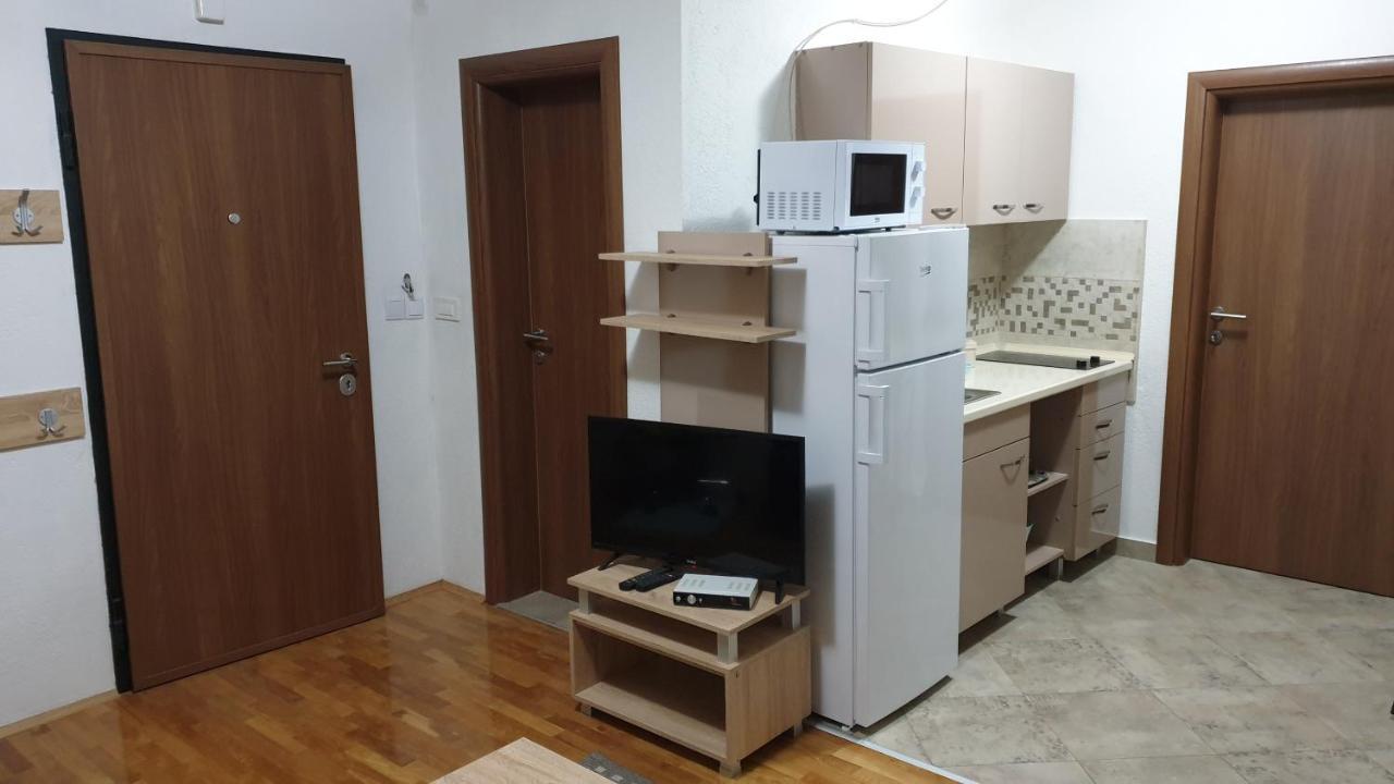 Apartments In City Center Куманово Экстерьер фото
